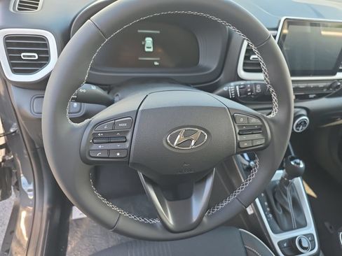 New 2026 Hyundai Venue SEL FWD image 13