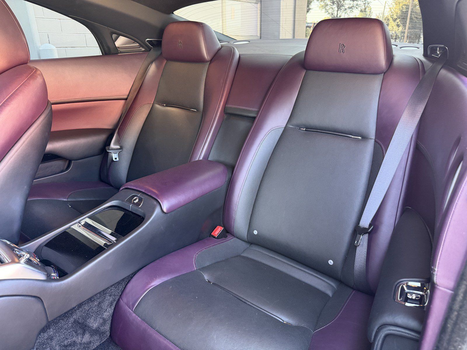 Used 2018 Rolls-Royce Wraith RWD image 37