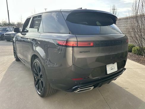 New 2026 Land Rover Range Rover Sport Dynamic SE AWD/4WD image 7