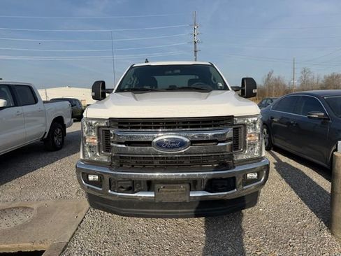 Used 2019 Ford F250 XLT w/ XLT Value Package image 6