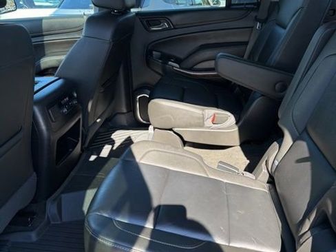 Used 2018 Chevrolet Tahoe LT image 19