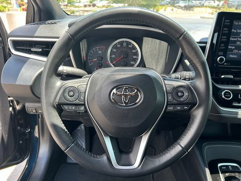 Used 2022 Toyota Corolla SE FWD image 9