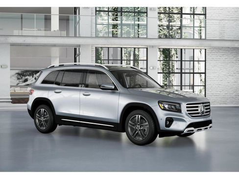 New 2026 Mercedes-Benz GLB 250 4MATIC image 12