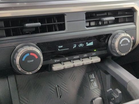 Certified 2026 Toyota Tacoma SR5 AWD/4WD image 14