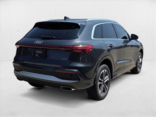 New 2025 Audi Q5 Premium w/ Convenience Package AWD/4WD image 5