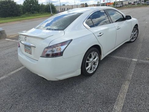 Used 2013 Nissan Maxima 3.5 SV w/ Tech Pkg FWD image 6