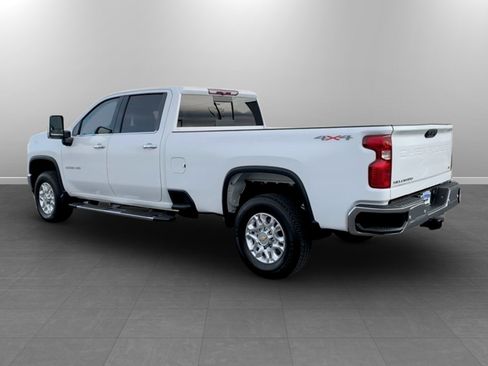 Used 2021 Chevrolet Silverado 3500 LTZ w/ LTZ Convenience Package AWD/4WD image 5