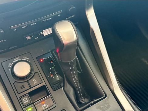 Used 2017 Lexus NX 200t 200t image 17