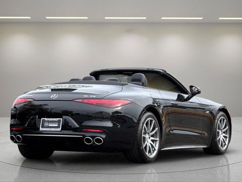 Certified 2024 Mercedes-Benz SL 43 AMG image 4