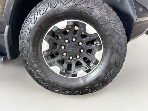 Used 2024 GMC Hummer EV 2X w/ Extreme Off-Road Package AWD/4WD image 28
