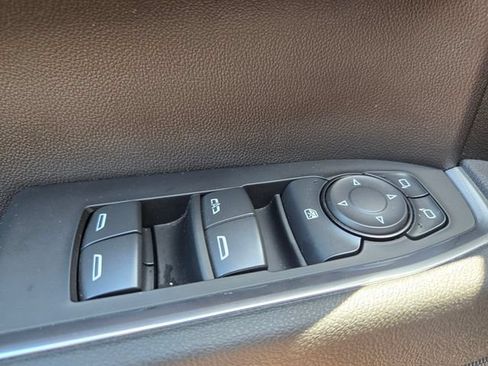 Used 2025 GMC Sierra 1500 Elevation AWD/4WD image 34