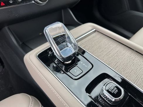 New 2026 Volvo XC90 B6 Plus w/ Protection Package Premier image 14