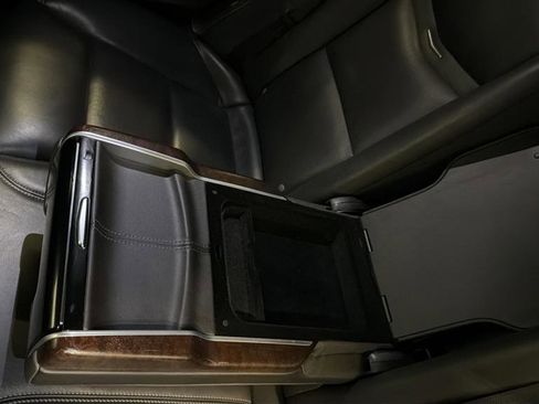 Used 2018 Cadillac XTS Luxury image 20