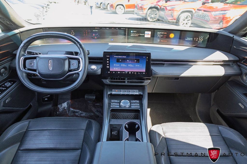 Used 2024 Lincoln Nautilus Reserve w/ Equipment Group 202A AWD/4WD image 37