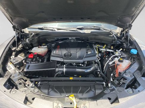 Used 2023 Alfa Romeo Stelvio Ti w/ Active Assist Plus Package AWD/4WD image 31