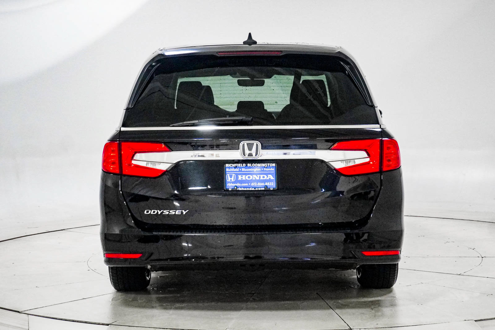 Used 2018 Honda Odyssey EX-L image 7