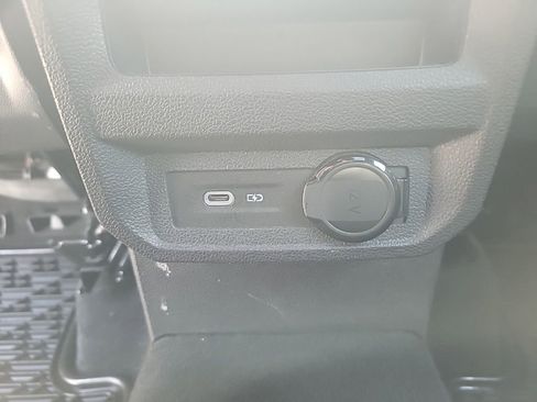 Used 2021 Volkswagen Tiguan SEL Premium R-Line w/ 3rd Row Seat Package image 18