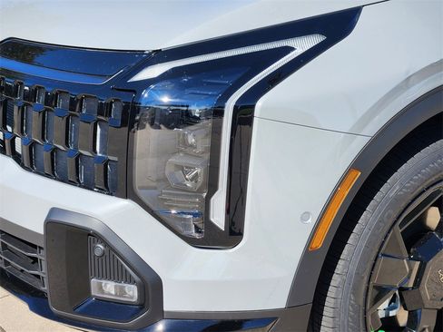 New 2026 Kia Sportage X-Line image 6