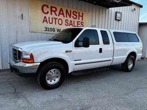 Used 2000 Ford F250 XL image 3