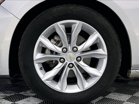 Used 2022 Chevrolet Malibu LT image 8