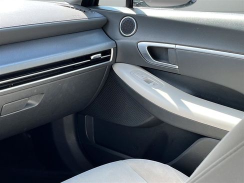 Used 2025 Hyundai Sonata SEL FWD image 19