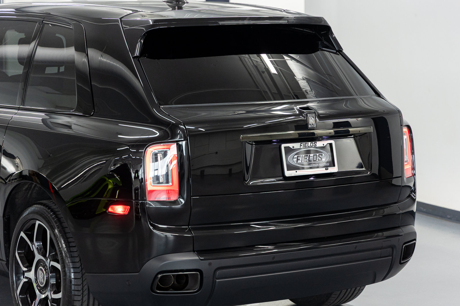Certified 2024 Rolls-Royce Cullinan Black Badge w/ Driver's Package AWD/4WD image 20
