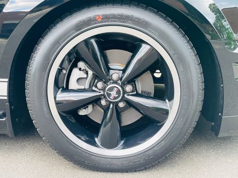 Used 2007 Ford Mustang GT Premium RWD image 29