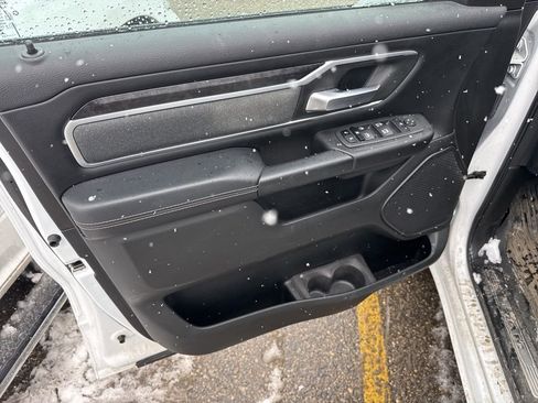 Used 2023 RAM 1500 Big Horn image 11