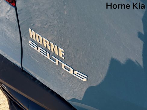 New 2026 Kia Seltos SX image 9