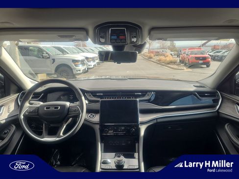 Used 2024 Jeep Grand Cherokee Limited 4xe w/ Luxury Tech Group II image 20