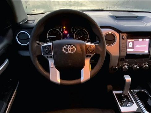 Used 2015 Toyota Tundra SR5 image 5