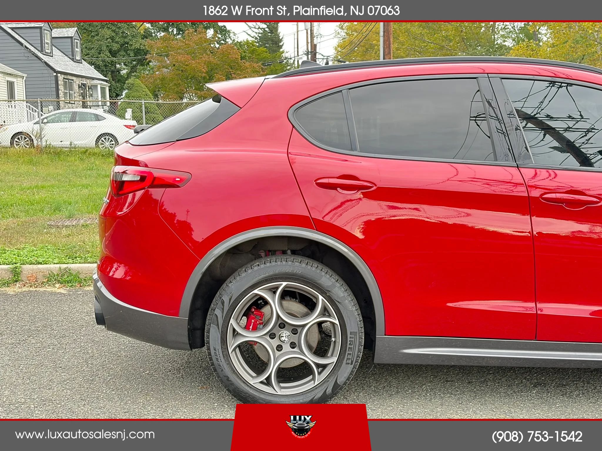 Used 2023 Alfa Romeo Stelvio Ti AWD/4WD image 13