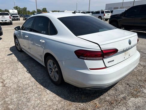 Used 2020 Volkswagen Passat 2.0T S FWD image 4