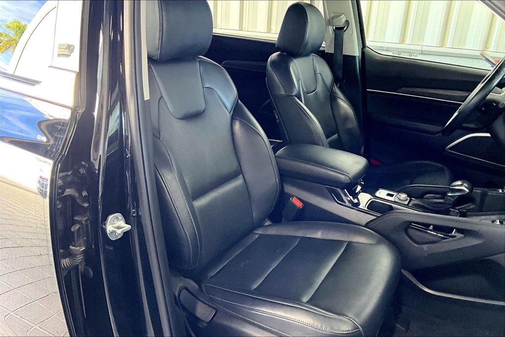 Used 2022 Kia Telluride EX AWD/4WD image 25
