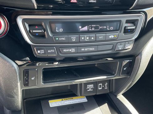 Certified 2023 Honda Ridgeline Black Edition image 11