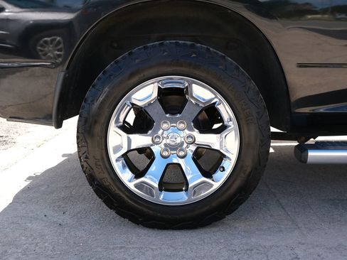 Used 2017 RAM 1500 Big Horn image 18