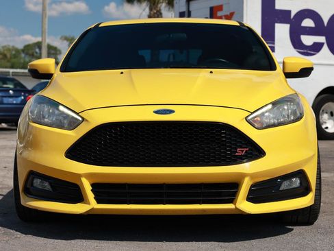Used 2017 Ford Focus ST FWD image 17