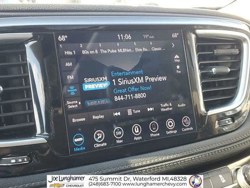 Used 2020 Chrysler Pacifica Limited image 14