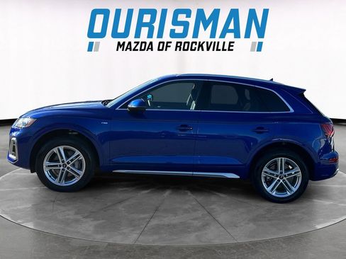 Used 2024 Audi Q5 e Premium Plus w/ Premium Plus Package image 3