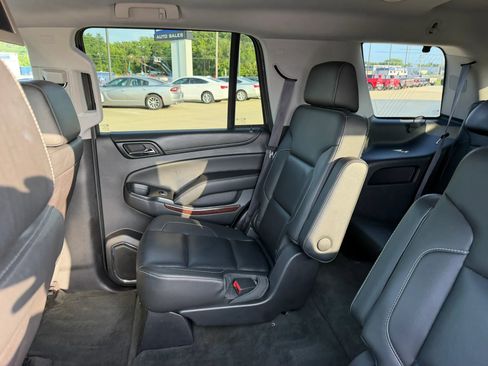 Used 2015 GMC Yukon SLT RWD image 32