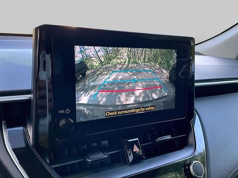 Certified 2023 Toyota Corolla Cross LE w/ Moonroof Package AWD/4WD image 28