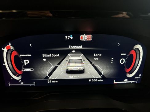 New 2026 Nissan Pathfinder Platinum image 16