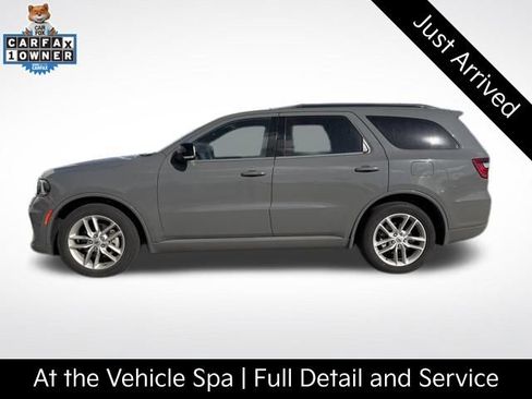 Used 2023 Dodge Durango GT RWD image 1