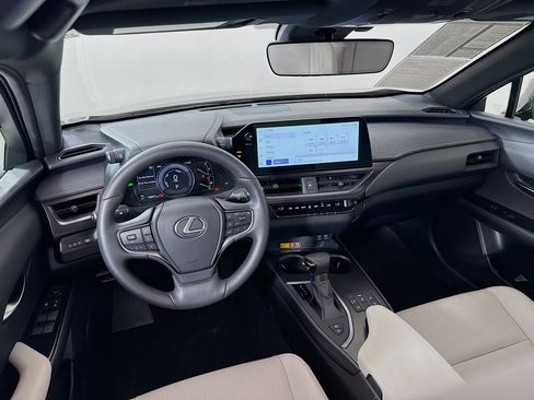 Used 2024 Lexus UX 250h AWD w/ Premium Package image 24