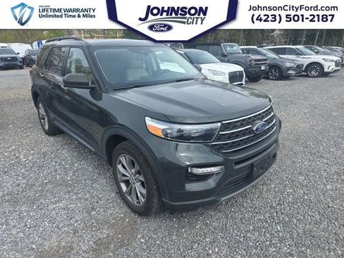 Used 2023 Ford Explorer XLT w/ Equipment Group 202A AWD/4WD image 1