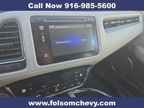 Used 2018 Honda HR-V EX image 16