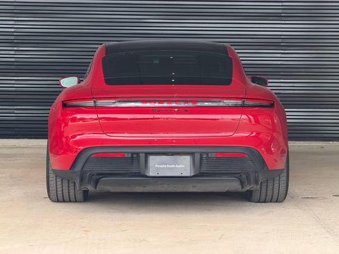 Certified 2025 Porsche Taycan GTS AWD/4WD image 8