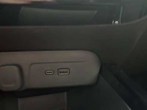 Used 2025 Chevrolet Trax ACTIV image 29