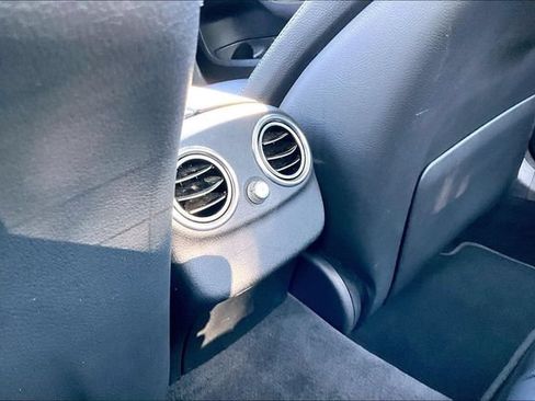 Used 2016 Mercedes-Benz C 300 Sedan image 34