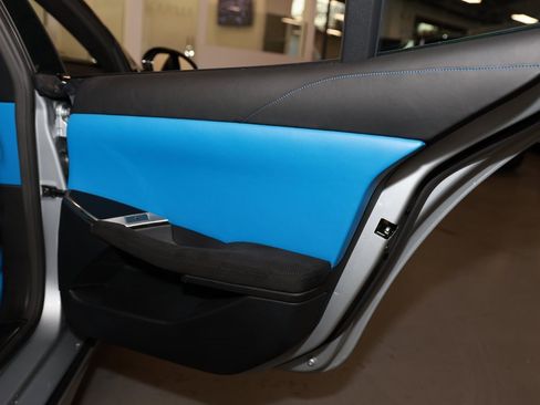 New 2025 Karma Revero Luxury image 20